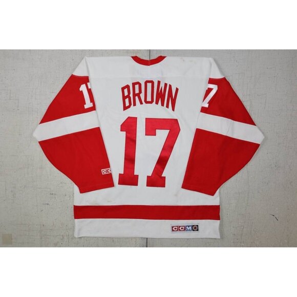 VTG Doug Brown #17 Detroit Red Wings CCM NHL Hockey Jersey Size L Canada Made - Picture 2 of 10